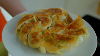 一緒にごはんをたべるだけ