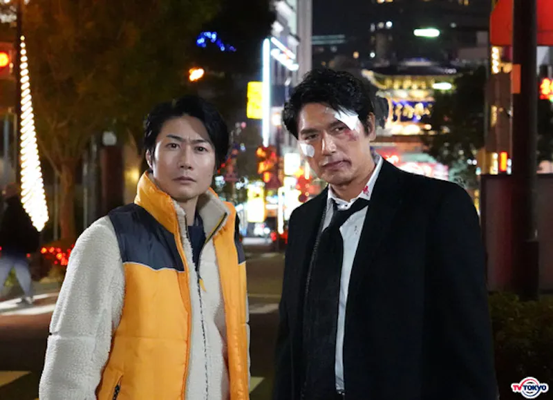 高橋克典が戸次重幸と迷バディに 傷だらけの高橋 エプロン姿の戸次を大公開 越境捜査 テレ東 リリ速 テレ東リリース最速情報 テレビ東京 ｂｓテレ東 7ch 公式