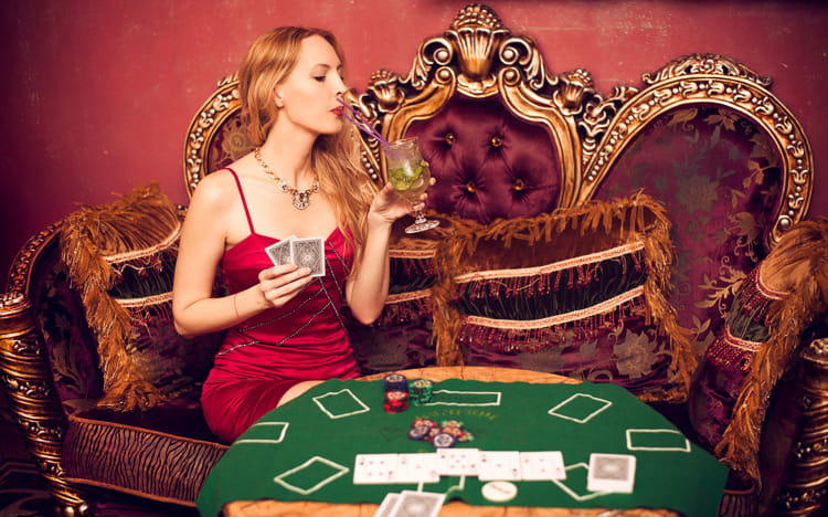 casino_20191115_thum.jpg?auto=