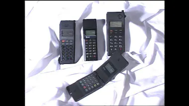 日航機墜落事故で注目を集めた携帯電話：平成テック＃2 | テレビ東京 