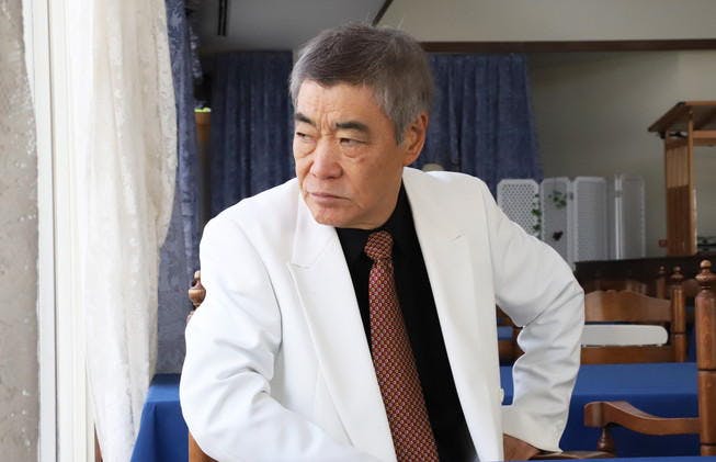 台詞は言えないんだ 極道の親分を演じる柄本明さんが語るその理由 プリズンホテル テレ東プラス 台詞は言えないんだ 極道の親分を演じる柄本明さんが語るその理由 プリズンホテル テレ東プラス