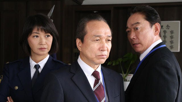 監察官 音無一六が 深読み力 で事件の真実を突き止める 水曜ミステリー９ テレ東プラス