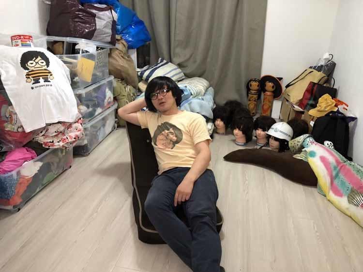 事故物件住みます芸人 松原タニシ 顔が真っ黒の心霊写真に 5年後 すべてを無くす の予言 今年つ テレ東プラス 事故物件住みます芸人 松原タニシ 顔が真っ黒の心霊写真に 5年後 すべてを無くす の予言 今年つ テレ東プラス