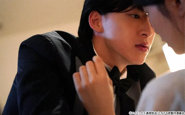 浮気された彼女は男友達とのキスにおぼれ キス Kiss キス メルティングナイト 正井プロ テレ東プラス