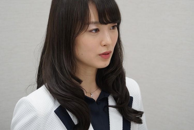 キャバクラ嬢たちの救世主！ 朝倉あきが”セクシー路線”開眼
