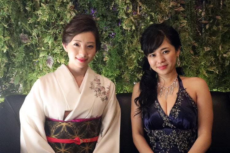 足立梨花 苍井sora华丽的2打击实现 谣传的女人 逃亡花 豪华协作 谣传的女人 Tere Topla