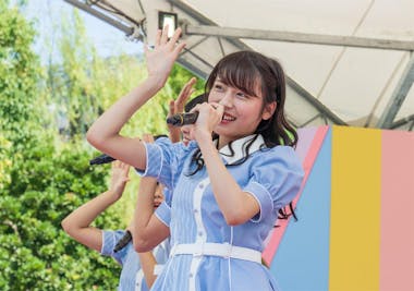 汗　少女 