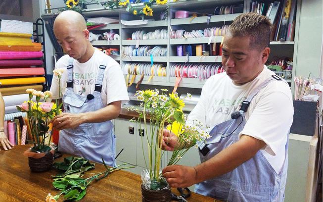 小豆島～尾道の旅完結編！バイきんぐ・小峠とフラワーアレンジメントに