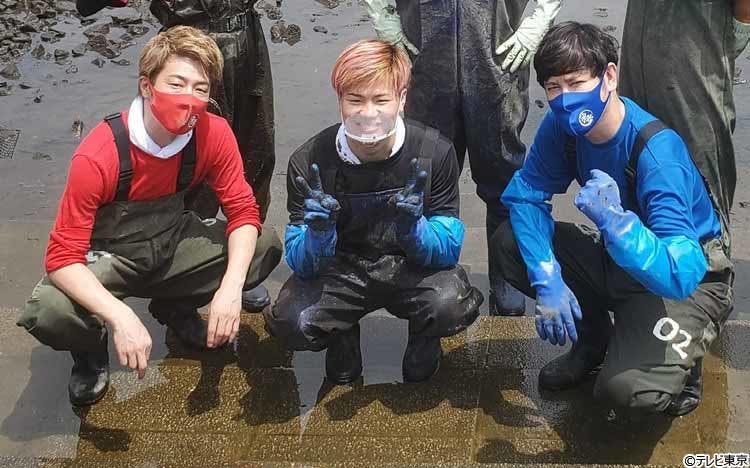 東京ドーム1個分の超巨大池を抜く 外来種の巣窟で 格闘家 那須川天心が怪物スネークヘッドと格闘 決 テレ東プラス 東京ドーム1個分の超巨大池を抜く 外来種の巣窟で 格闘家 那須川天心が怪物スネークヘッドと格闘 決 テレ東プラス