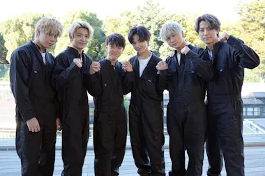 デビューに向け上京！6人一緒の寮生活、LIL LEAGUE引っ越しのお買い物