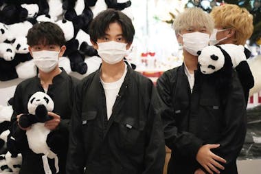 デビューに向け上京！6人一緒の寮生活、LIL LEAGUE引っ越しのお買い物