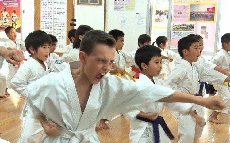 nipponikitai_20180520_thum.jpg