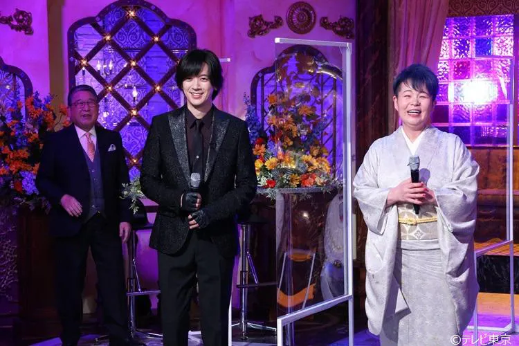 大公開渡邊滿裡奈 偶像時代的臉紅影像 作詞活動50周年的松本隆的名曲也大做的專刊 如果聽3秒的話 是誰 Tere Topla