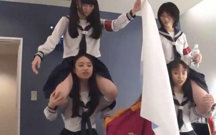 TikTokフォロワー400万人超え！「新しい学校のリーダーズ」の