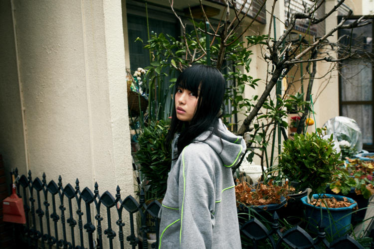 2000年に一人の美少女」。滝口ひかりの破壊と再生のストーリー