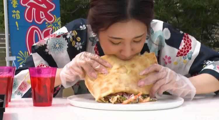 可愛すぎると話題 大食い女子 大畑花蓮がファミリーレストランで1万円分食べ フラられた過去を激白 彼 テレ東プラス