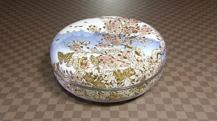 おいしい 秋の味覚 世界に誇るニッポンの器 180万円の重箱を買ったのはどんな人 二代目 和風 テレ東プラス おいしい 秋の味覚 世界に誇るニッポンの器 180万円の重箱を買ったのはどんな人 二代目 和風 テレ東プラス