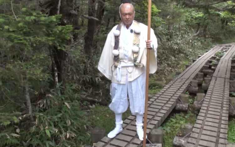 感じざるをえません 人々を疫病から守る軍神 山伏が修行する霊山 あばれる君が日本古来の教えに迫る テレ東プラス 感じざるをえません 人々を疫病から守る軍神 山伏が修行する霊山 あばれる君が日本古来の教えに迫る テレ東プラス