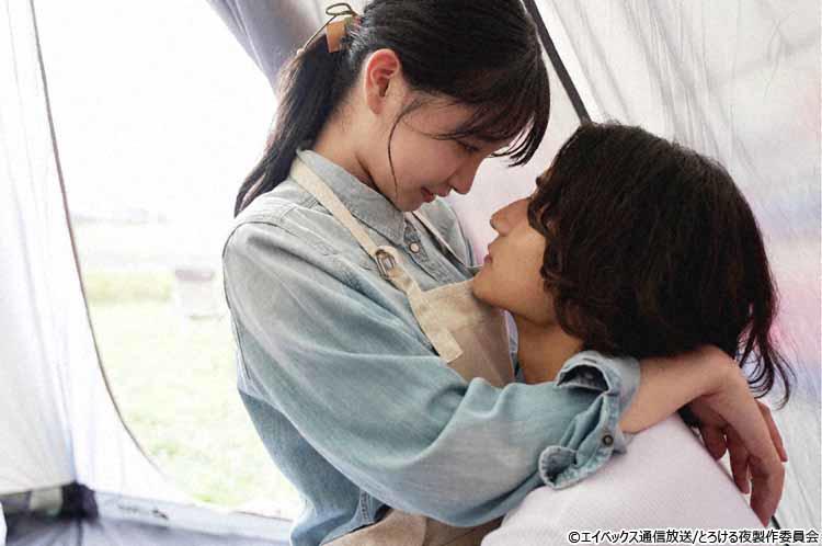 キスシーンは3分以上の長回しでアドリブが多い キャストの皆さんと作り上げた作品です キス K テレ東プラス
