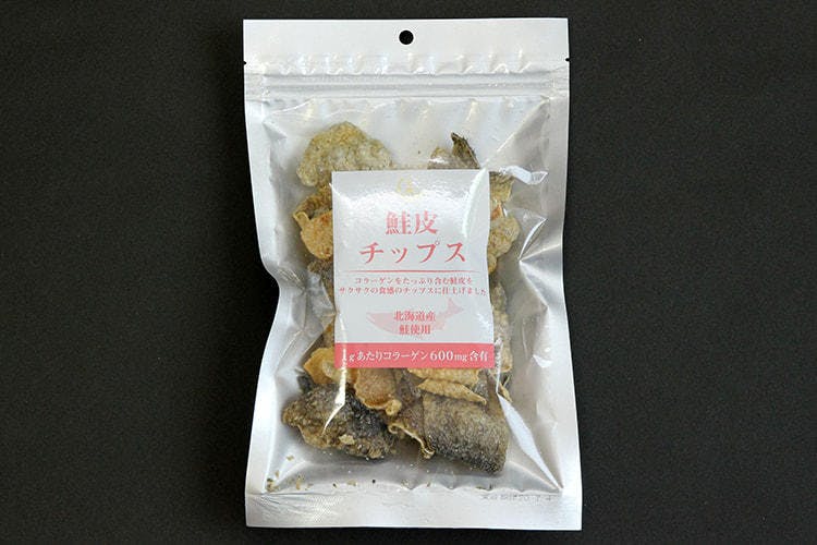 酒が蒸発する 人気のツマミ 鮭皮チップスを北野エース ローソン カルディまで5アイテム食べ比べて テレ東プラス