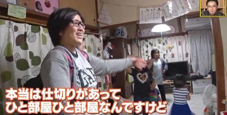 子だくさんの肝っ玉母さん 自宅で 衝撃の恋物語 が明らかに 家 ついて テレ東プラス 子だくさんの肝っ玉母さん 自宅で 衝撃の恋物語 が明らかに 家 ついて テレ東プラス