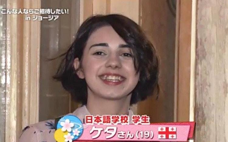落語をこよなく愛する19歳のジョージア人美女が”寄席”を初体験:世界!ニッポン行きたい人応援団