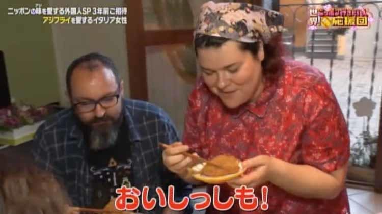 アジフライに魅了されたイタリア人女性 名店が美味しく作る秘密を伝授 世界 ニッポン行きたい人応援団 テレ東プラス アジフライに魅了されたイタリア人女性 名店が美味しく作る秘密を伝授 世界 ニッポン行きたい人応援団 テレ東プラス