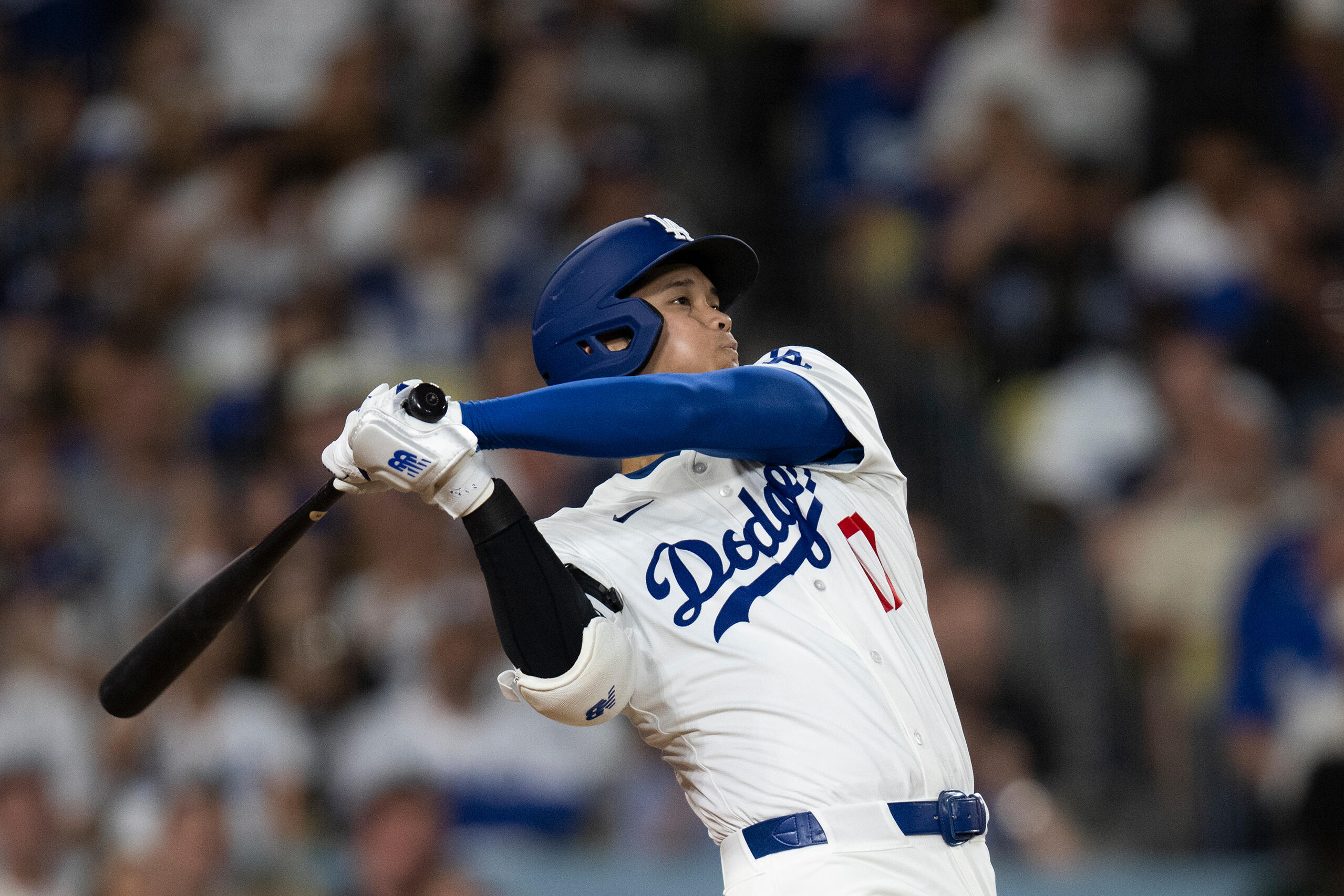 球場配布 ラリーモンキー エンゼルス 大谷翔平 43号HR グランドスラム 43号大谷翔平、満塁HRでまた歴史的シーズン加速 米記者がデータ