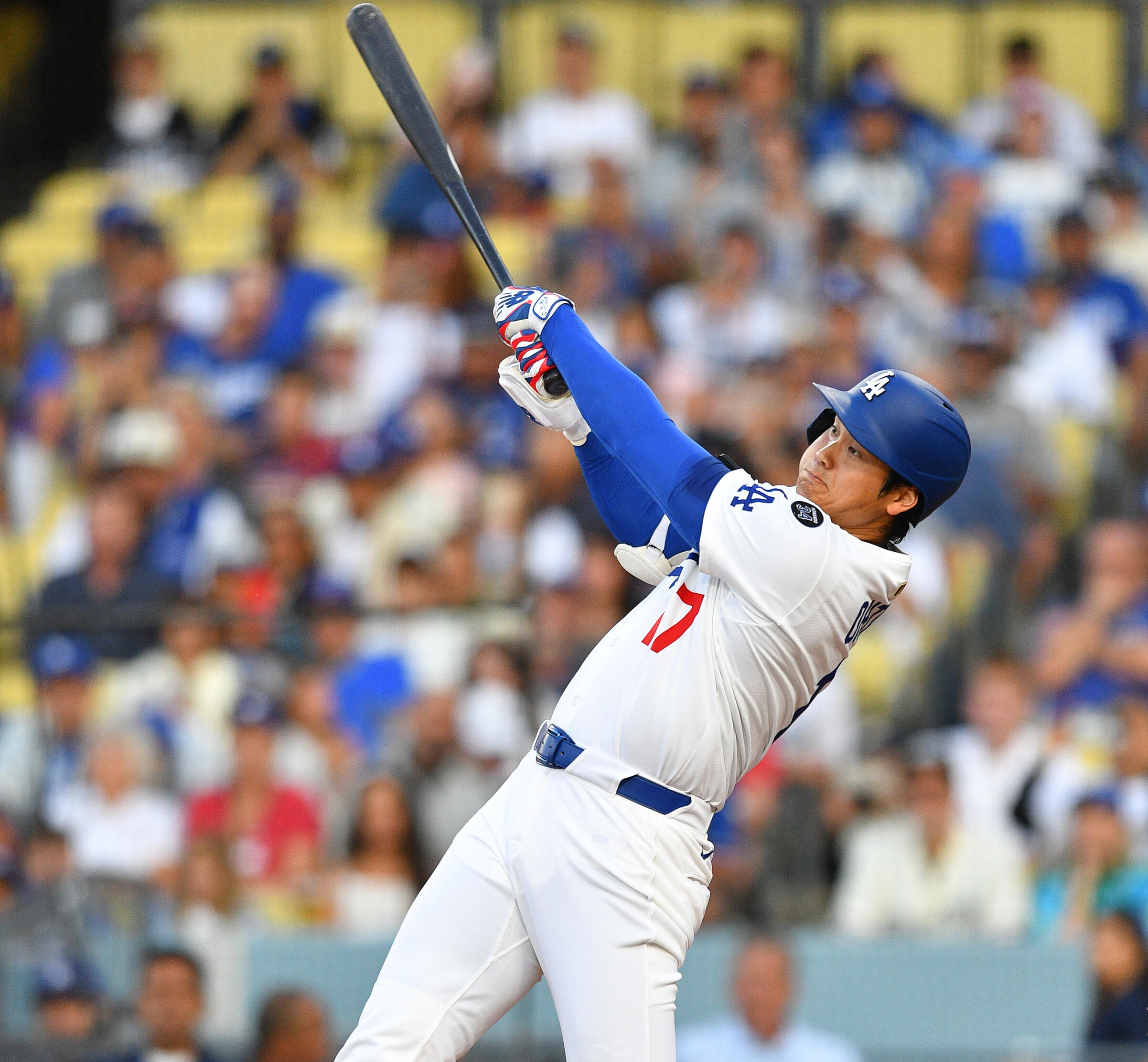 大谷翔平 今季第1号特大ソロホームラン！開幕3試合目で飛び出す