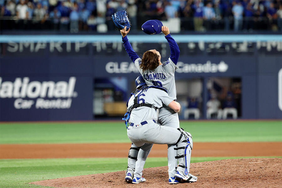 大谷翔平 初公開: なんと本物のダイヤモンドが埋め込まれた大谷翔平1/1