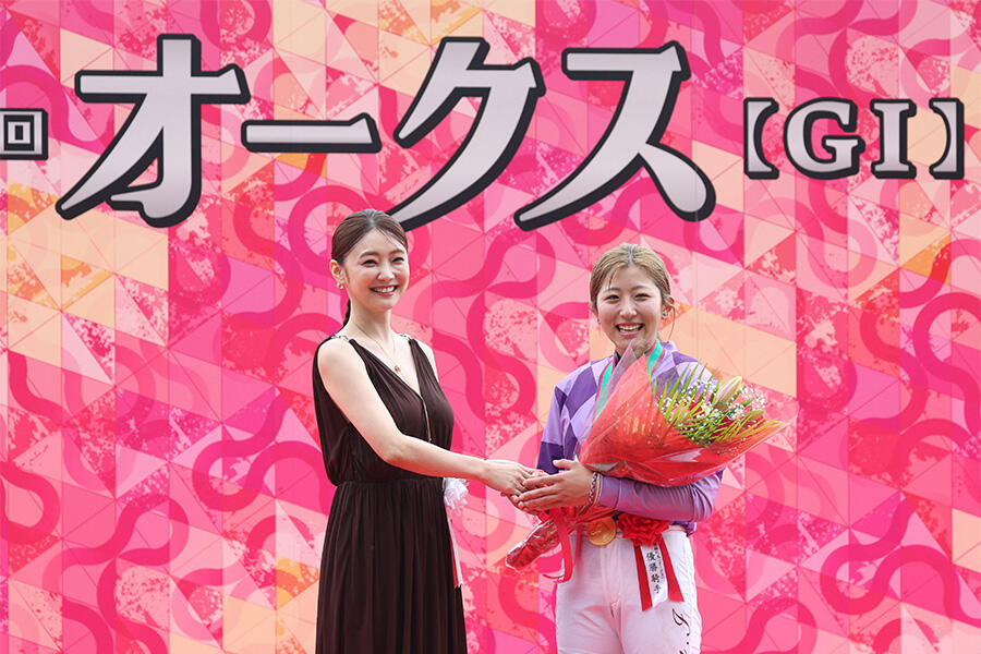 宝塚記念】クロノジェネシスが6馬身差の圧勝！2着にキセキ｜テレ東
