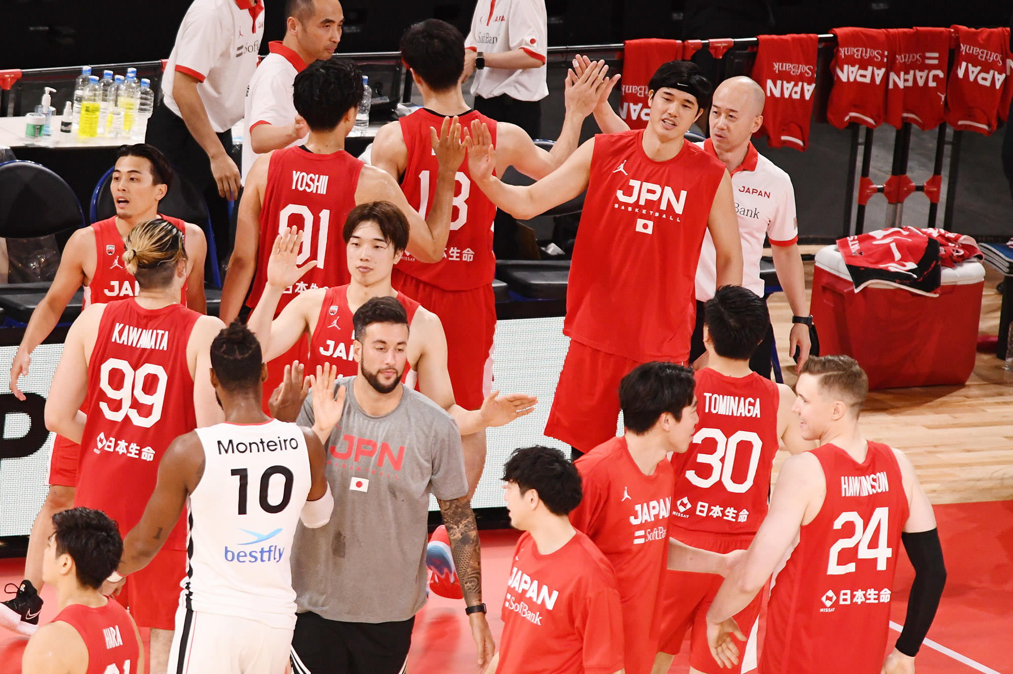 バスケ日本代表】アンゴラ代表に勝利！NBA・渡邊雄太が2年ぶりに