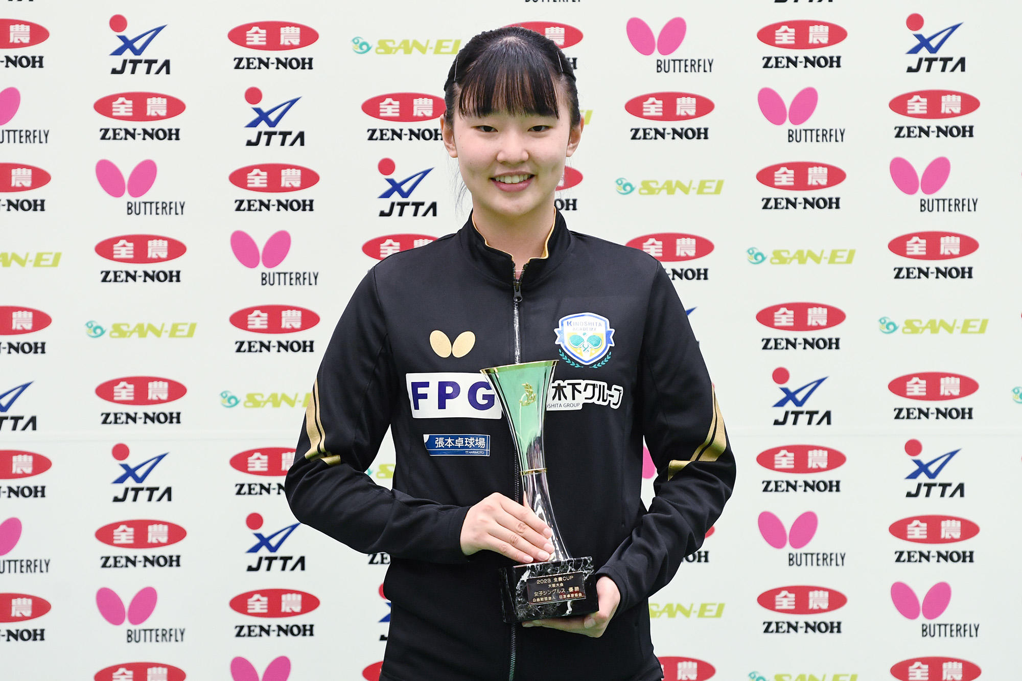 15歳・張本美和が早田ひなを下して選考会初V！平野と伊藤の選考