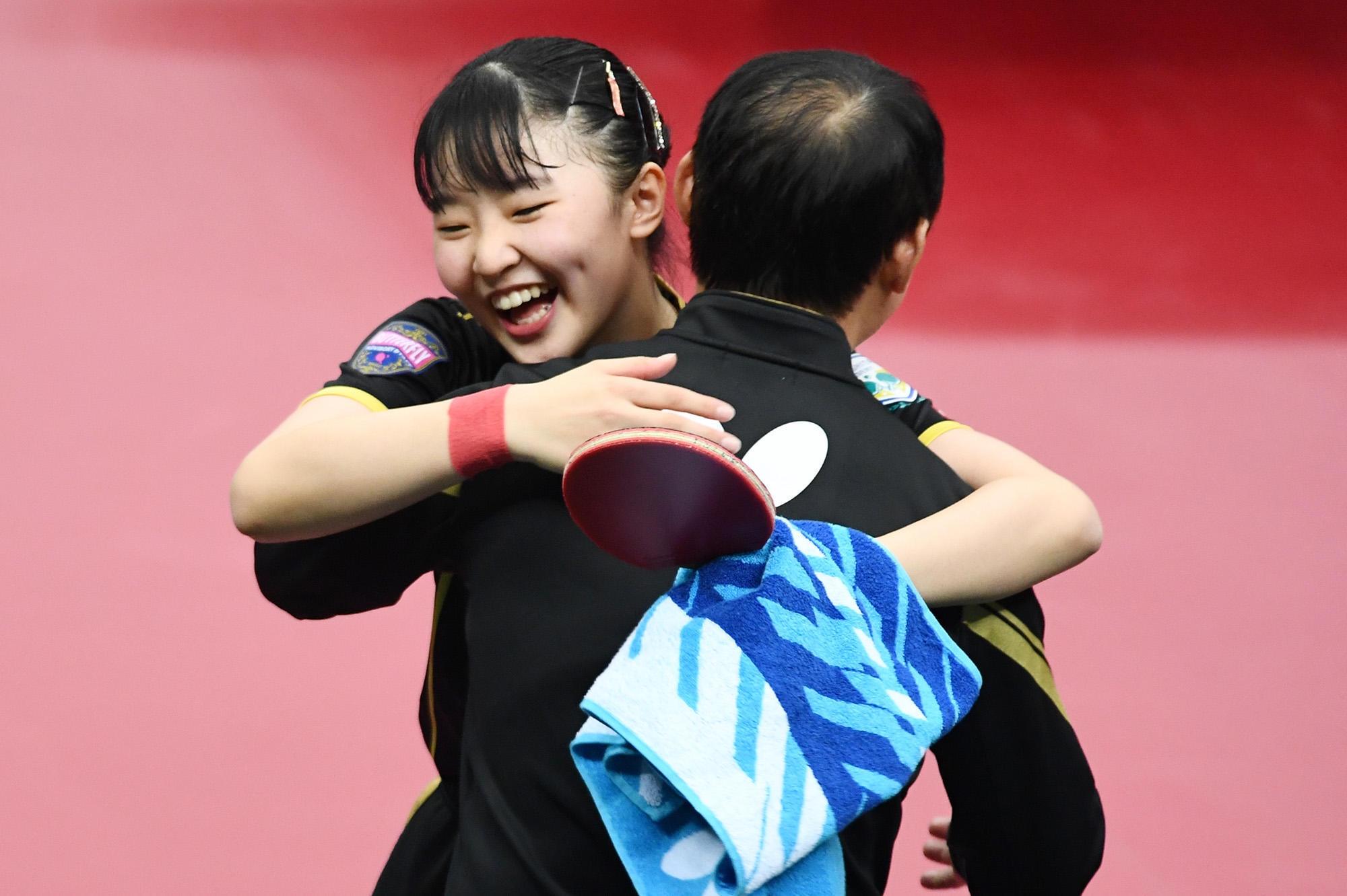 張本美和 9回目の挑戦で早田ひなを下し初優勝「最後の選考会で、初優勝