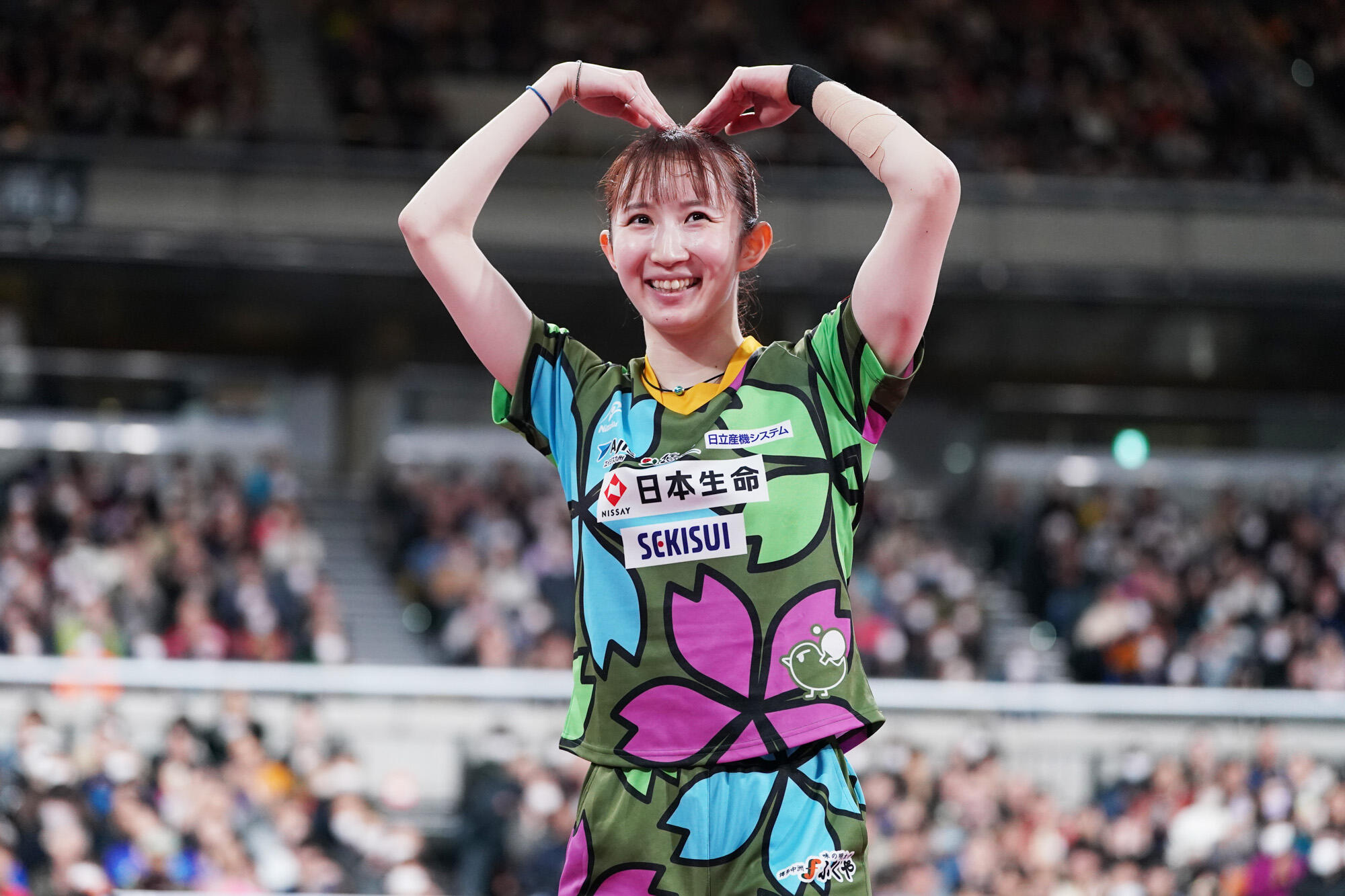 女子シングルス3連覇の早田ひな 笑顔の裏側、左腕の現状について「もう