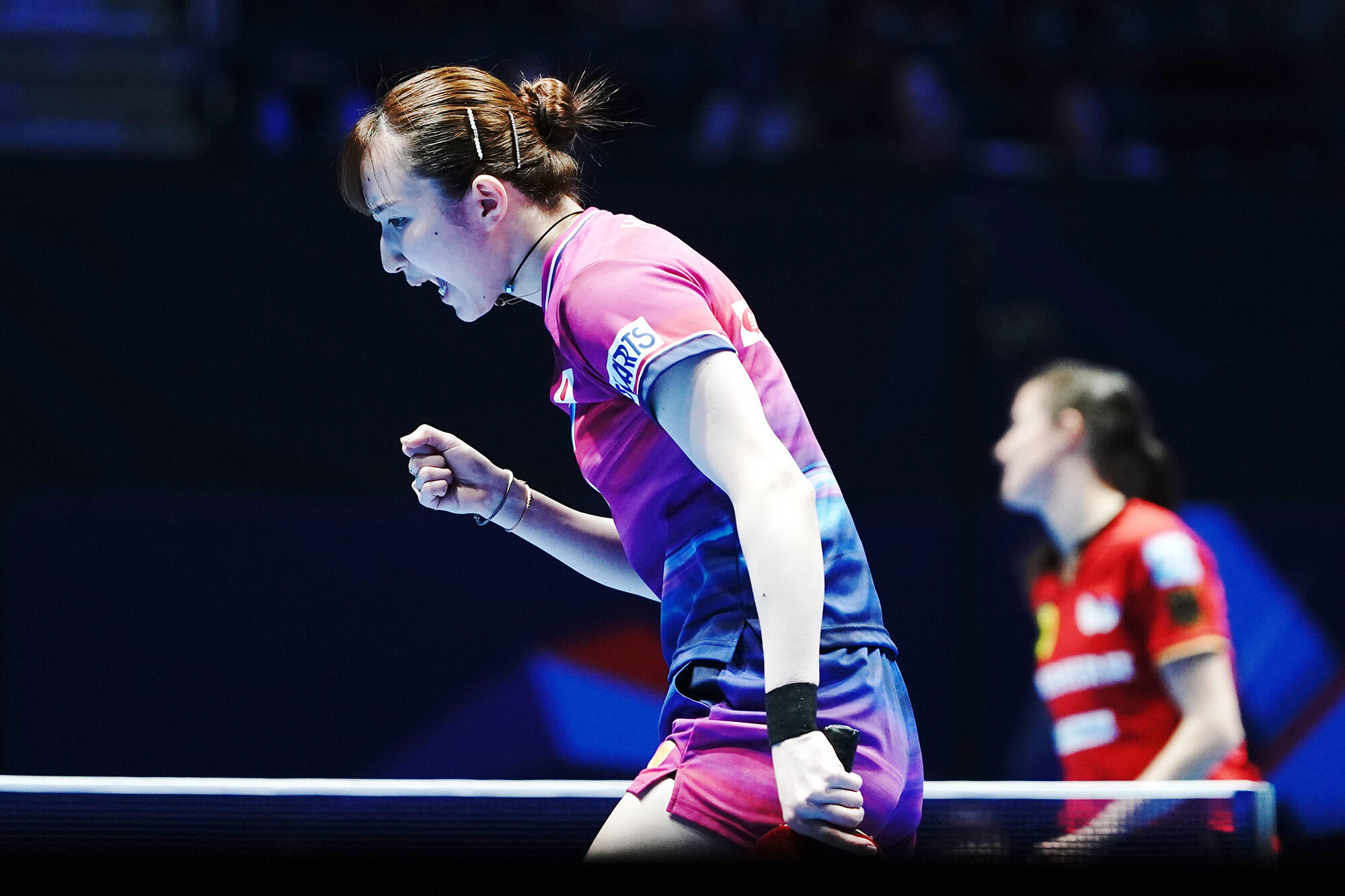 2番手・早田ひなも世界9位に0-2から逆転勝利！日本が決勝進出に王手