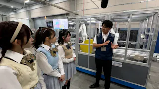 ＡＫＢ４８が突撃！お宅で１番のＤＸなんですか？