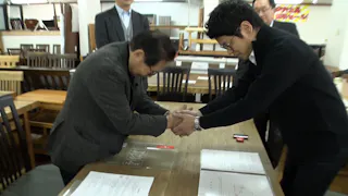 その灯を消すな！「掘り出し物が見つかる」アウトレット家具店の承継に密着！