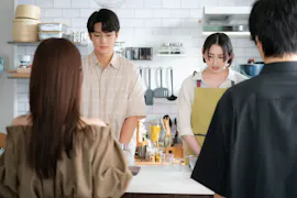 「一緒にごはんをたべるだけ」第10話【4人のめんどくさいトマト煮込み】[字]