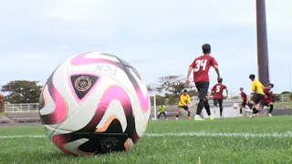 その灯を消すな！【密着！沖縄初のＪ１昇格を目指す「ＦＣ琉球」の事業承継！】