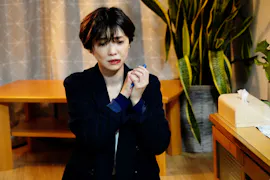 寂しい丘で狩りをする