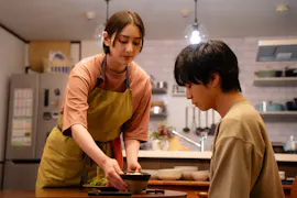 一緒にごはんをたべるだけ