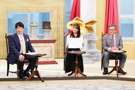 ＬＩＦＥ　ＩＳ　ＭＯＮＥＹ