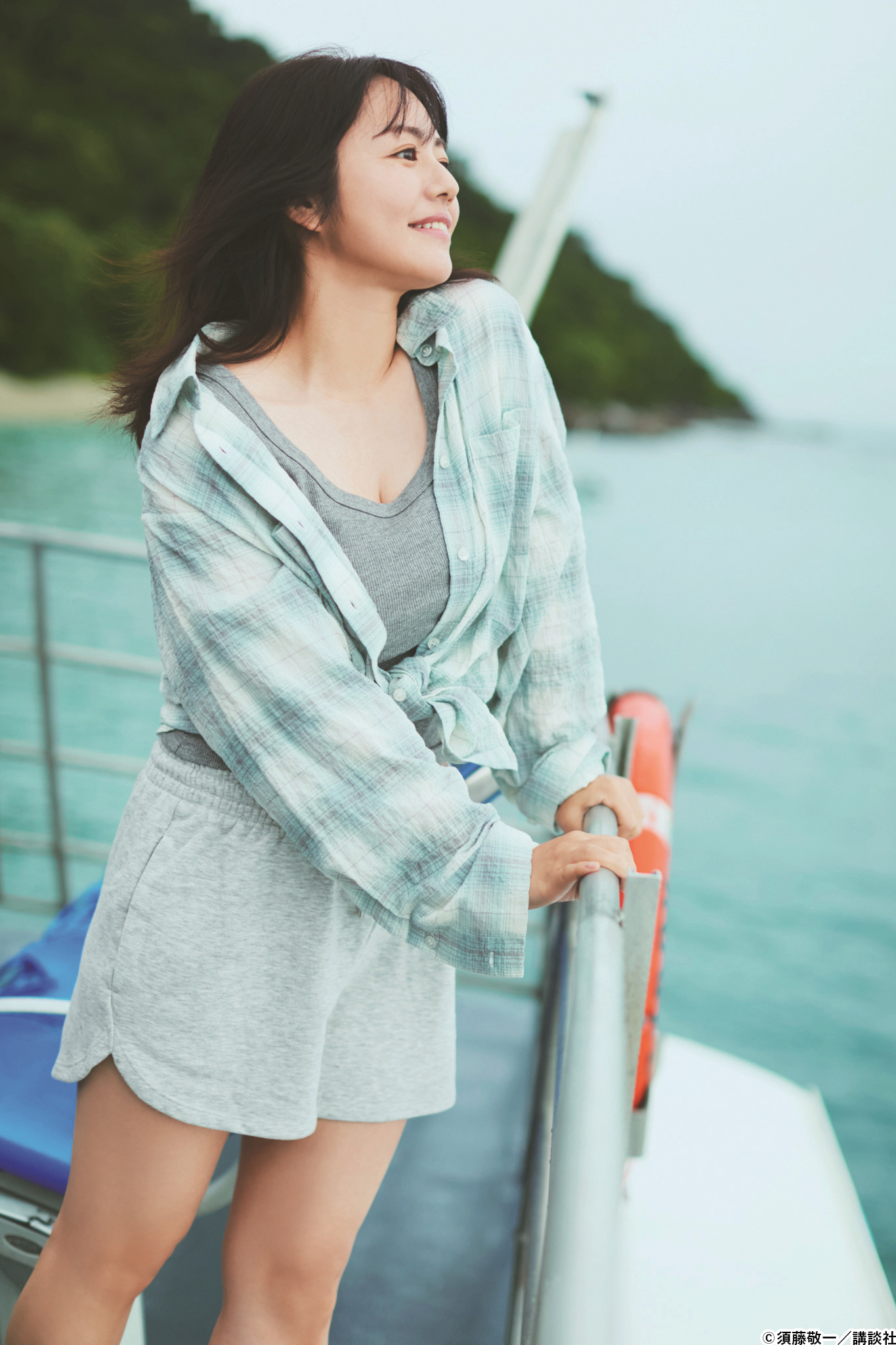 新規カット】磯山さやか 25周年写真集アナザーバージョン「afterglow