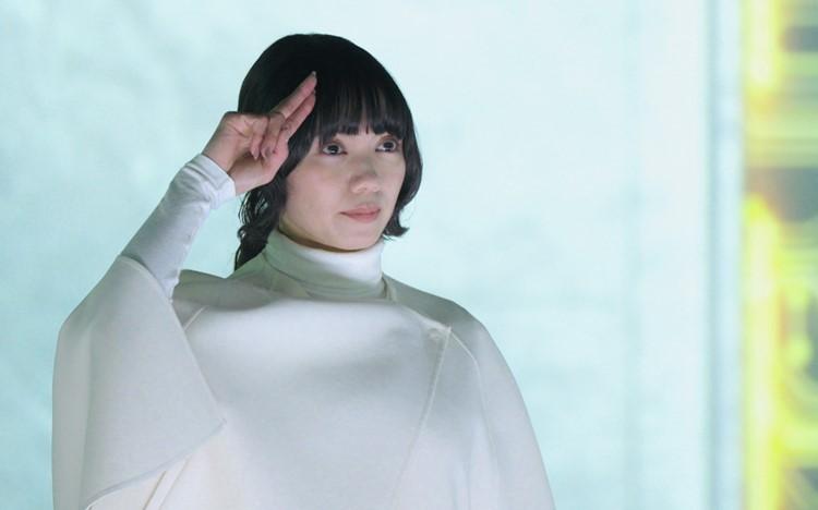 二階堂ふみ「“明るい未来”につながるヒントがたくさんある」：JAPAN