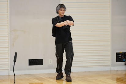 収録潜入】なぜか土下座合戦に！？THE RAMPAGE×NEO EXILE ダンス早覚え