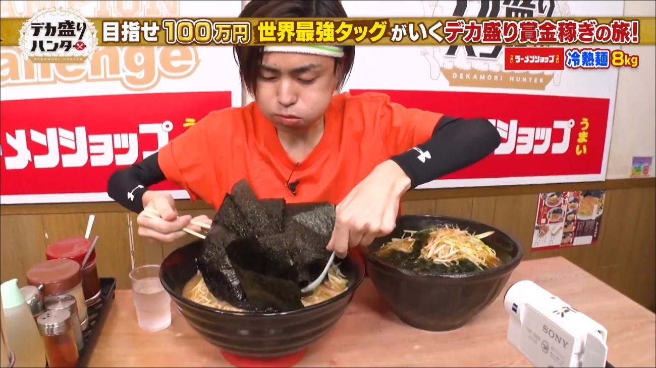 完食すれば10万円！「ラーメンショップ」8kg巨大ラーメンで賞金稼ぎ