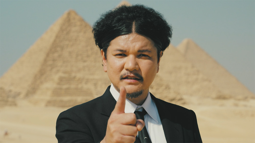 Mr．都市伝説 関暁夫、14年ぶりにエジプトへ！元CA、元自衛隊の芸人が