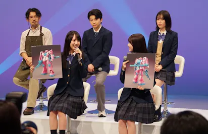 乃木坂46賀喜遥香＆筒井あやめが、プラモ組み立て生披露で「ギブバース
