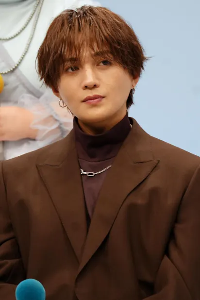 鈴木愛理＆八木勇征が“推し”を前にするとどんな行動をとる？ | テレ東